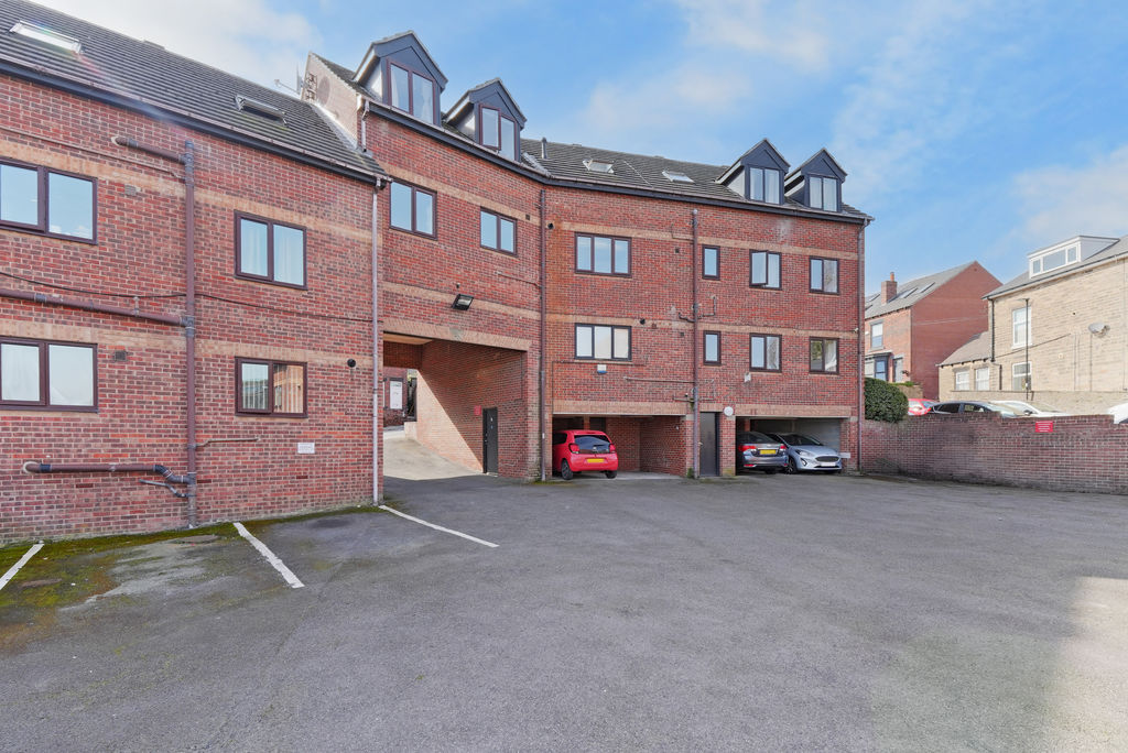 1 Ainsley Road